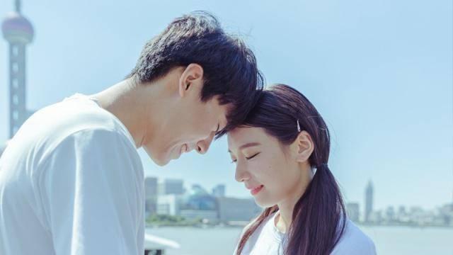 吃星星的恐龙男孩